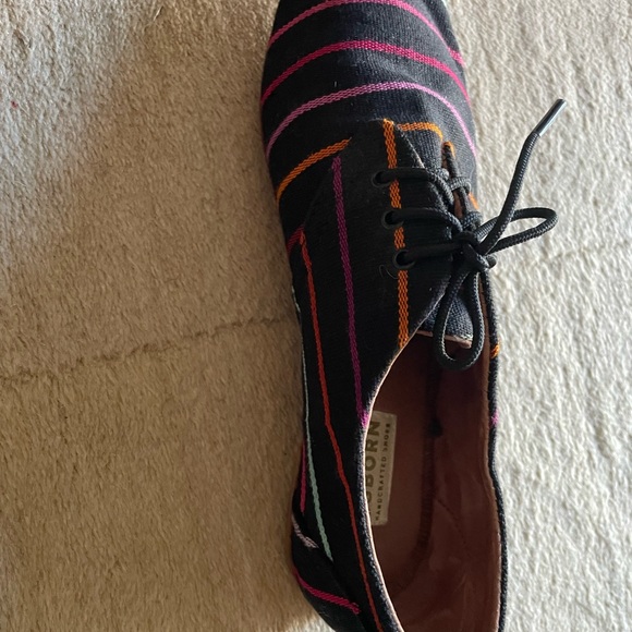 Osborne Shoes - Picture 4 of 9